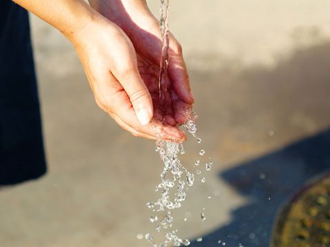 Comment économiser l’eau dans le secteur touristique ?