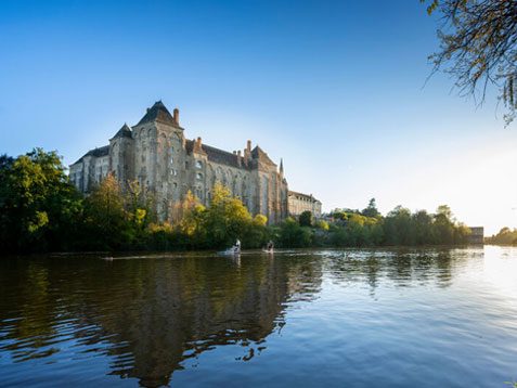La balade audio qui dope le temps de visite à Solesmes