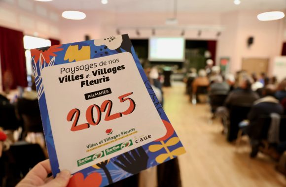 Paysages de nos Villes et Villages Fleuris : un levier d’attractivité pour les communes sarthoises