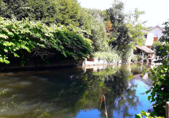 Ancienne auberge de caractère du XIXe siècle