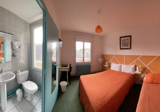 CHAMBRES D’HÔTES ET RESTAURANT A VENDRE A LA FLECHE