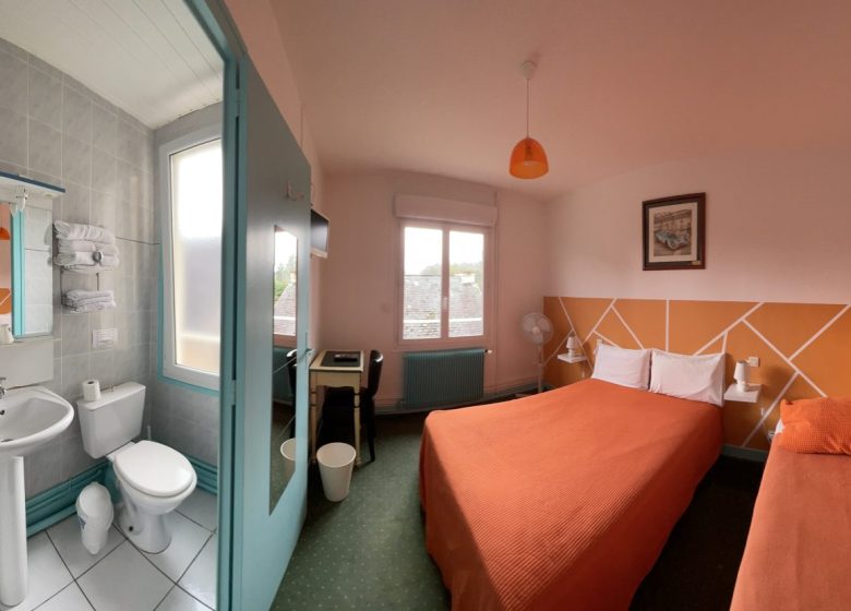 CHAMBRES D’HÔTES ET RESTAURANT A VENDRE A LA FLECHE