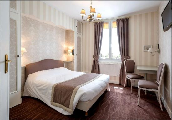 AUBERGE DU PORT DES ROCHES