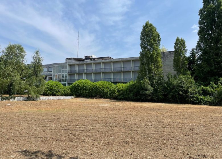 Votre prochain 5 étoiles au Mans, en face des 24h / Your next 5* hôtel in Le Mans opposite the 24h