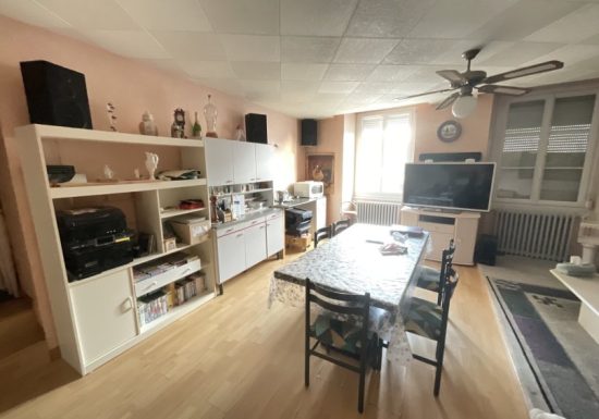 IMMEUBLE EX HÔTEL-RESTAURANT