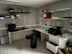 Ancien local commercial polyvalent Fresnay-sur-Sarthe