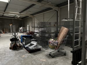 Ancien local commercial polyvalent Fresnay-sur-Sarthe