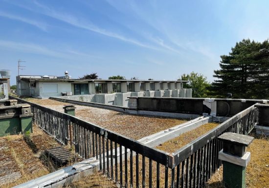 Votre prochain 5 étoiles au Mans, en face des 24h / Your next 5* hôtel in Le Mans opposite the 24h