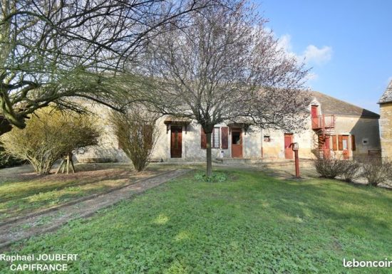 GITE DE GROUPE DE 10 PIECES 500 M² – PERCHE SARTHOIS