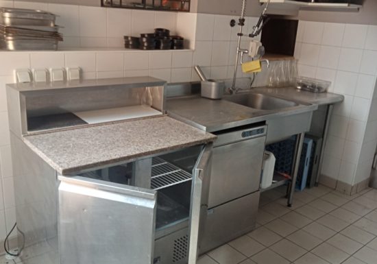 Restaurant/commerce de village