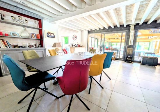 Maison à La Chartre-sur-le-Loir